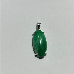 Gold Plate Alloy With Green Jade Oval Pendant